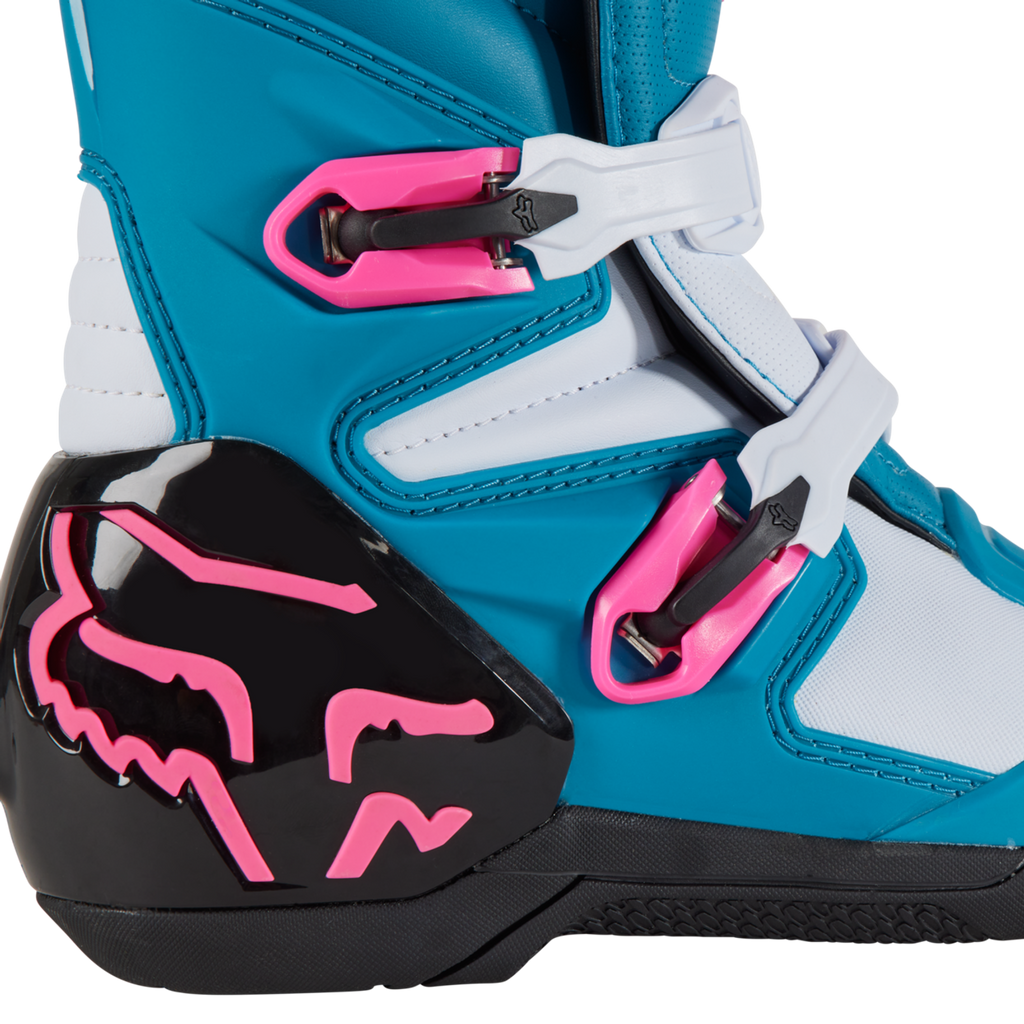 Crossboots Comp