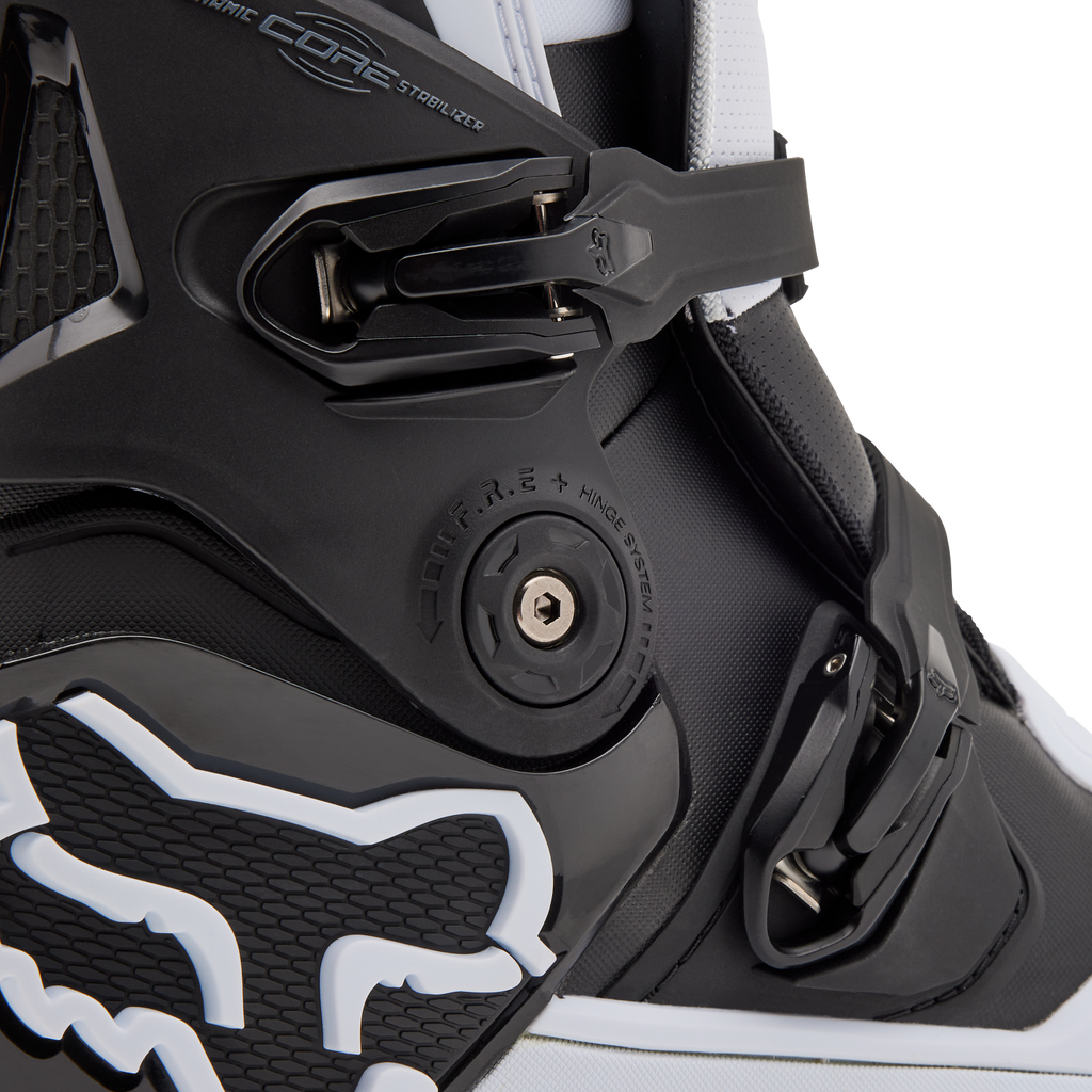 Crossboots Instinct