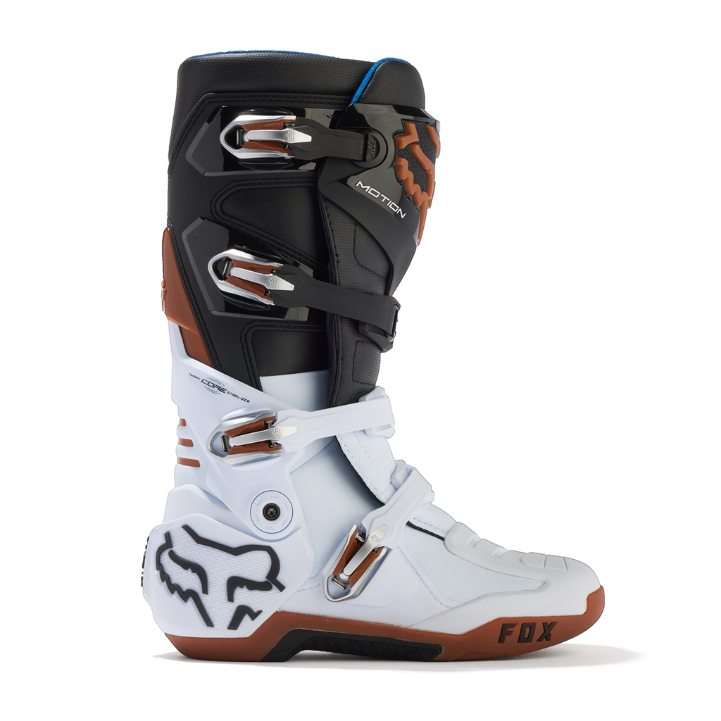 Crossboots Motion