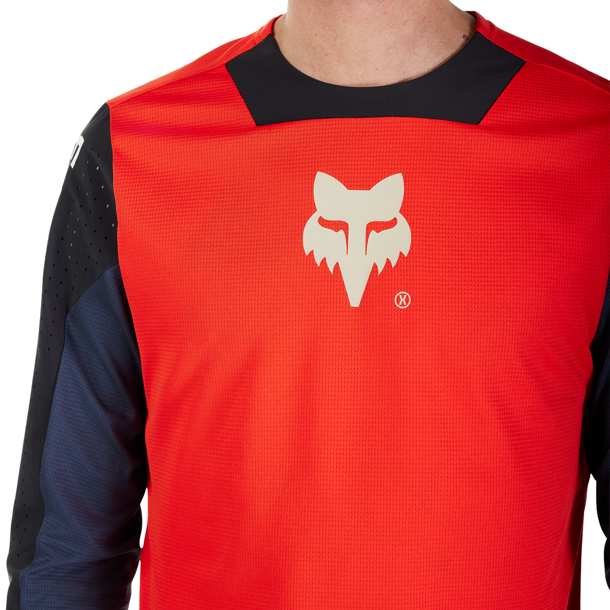 Defend Elevated Langarmtrikot