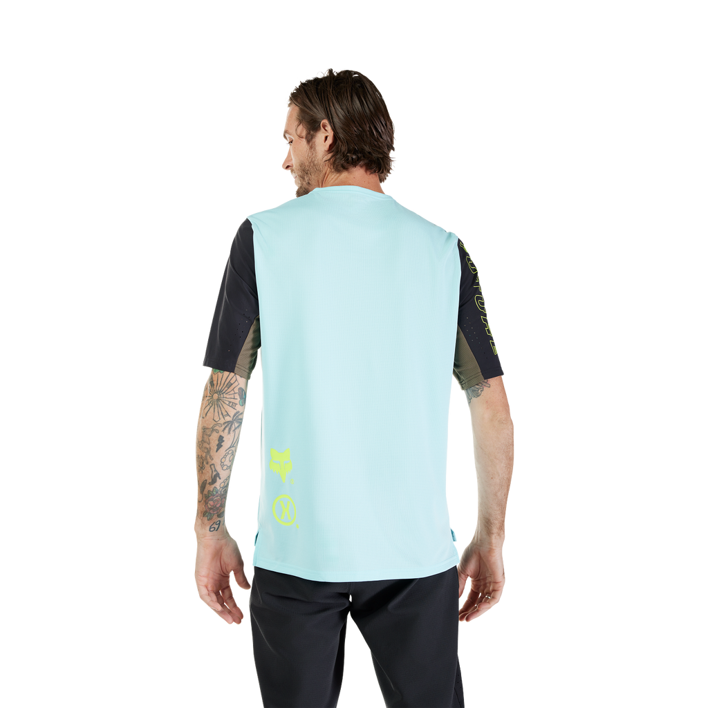 Defend Elevated Trikot