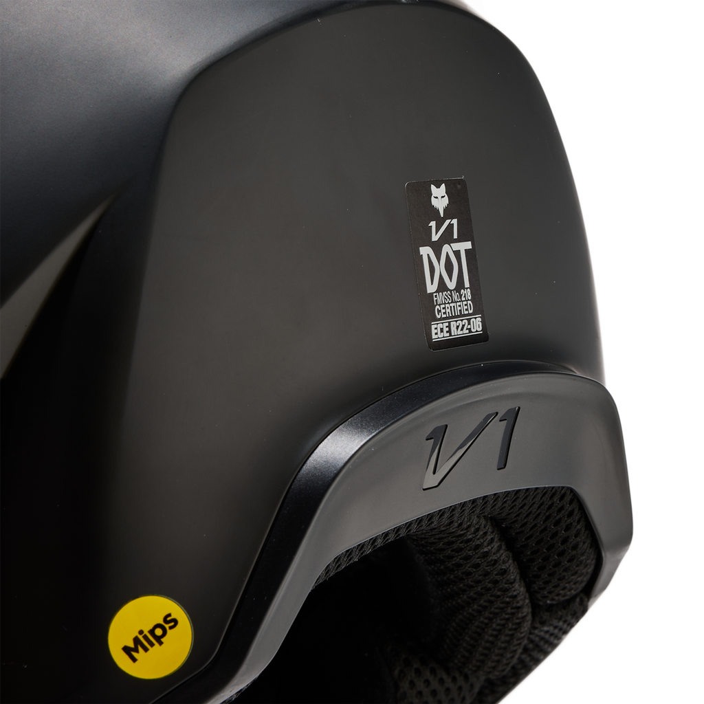 Helm V1 Solid